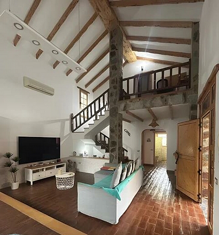 Main Photo