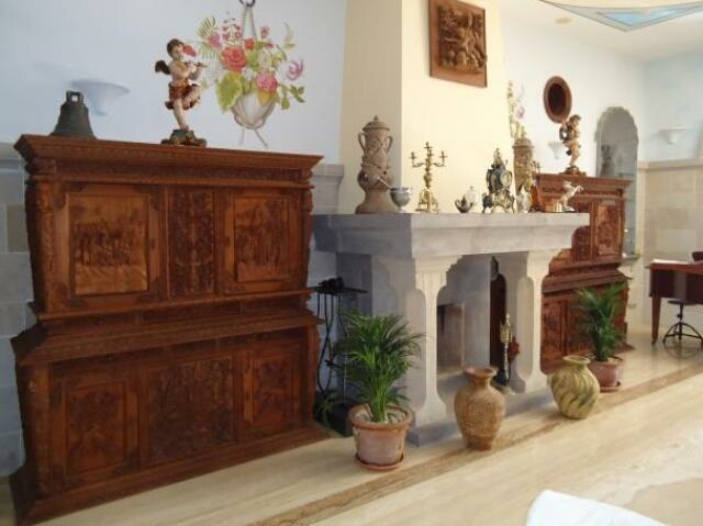 Main Photo
