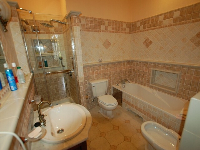 Main Photo